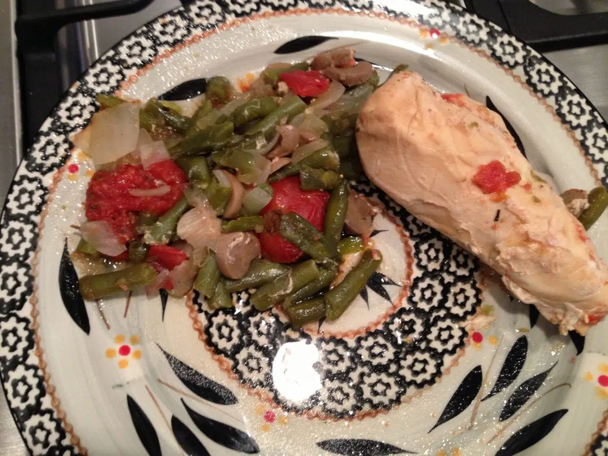 Spanish Chicken (Crockpot-Style!)